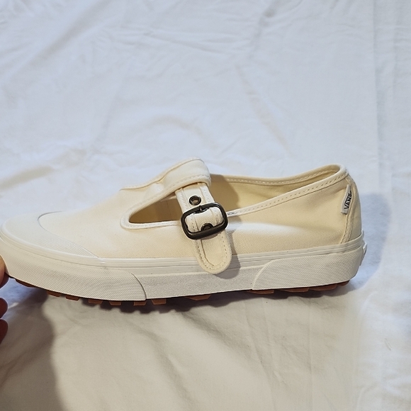 Vans Women's Cream Canvas Buckle Sneakers - Picture 11 of 12